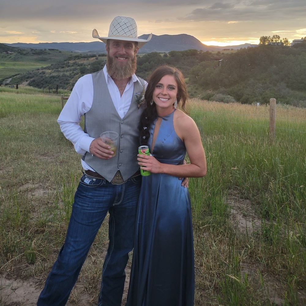 David’s bridal bridesmaid dress. Steel blue size 2 not hemmed